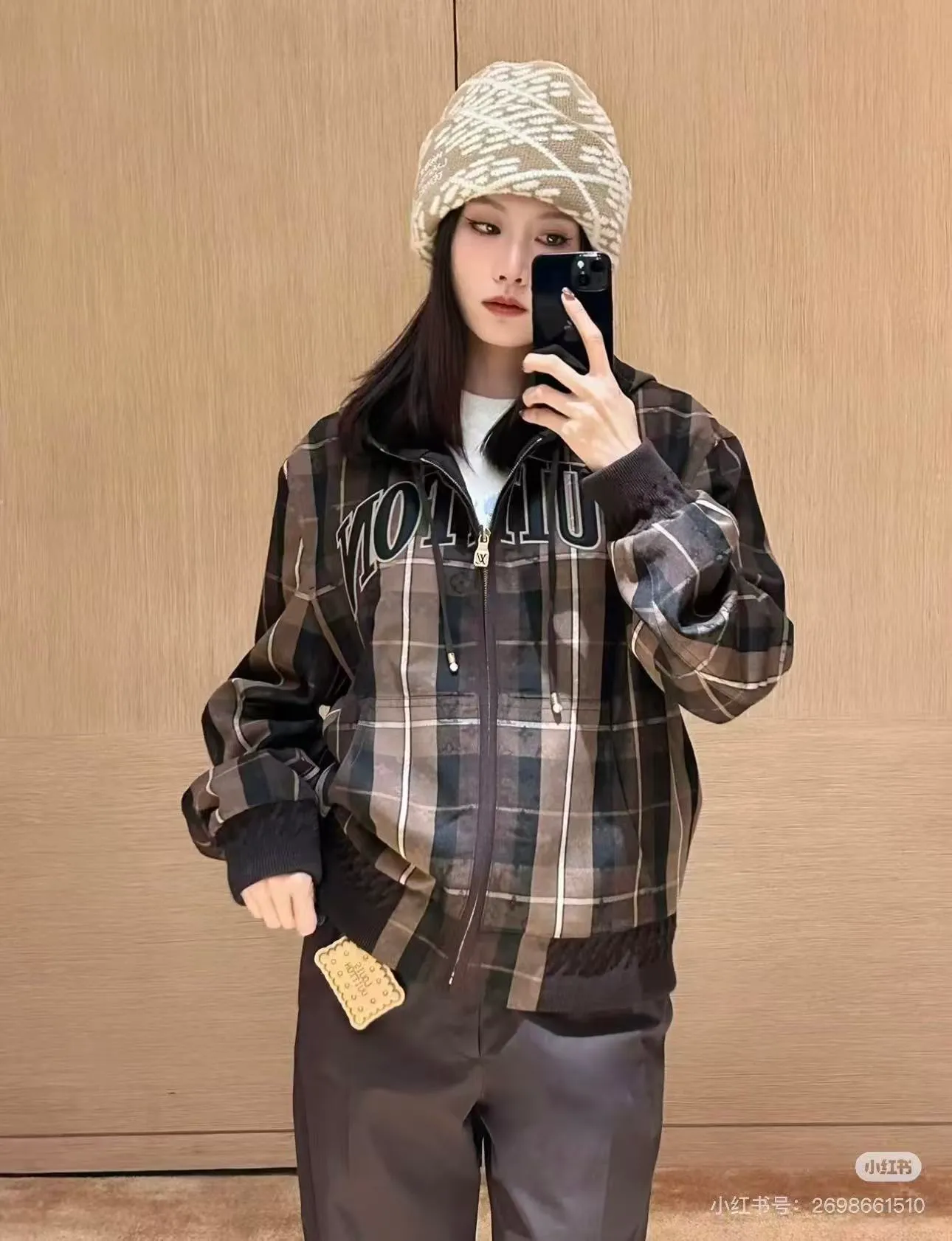 Louis Vuitton/Louis Vuitton Retro plaid curved letter embroidered hooded jacket